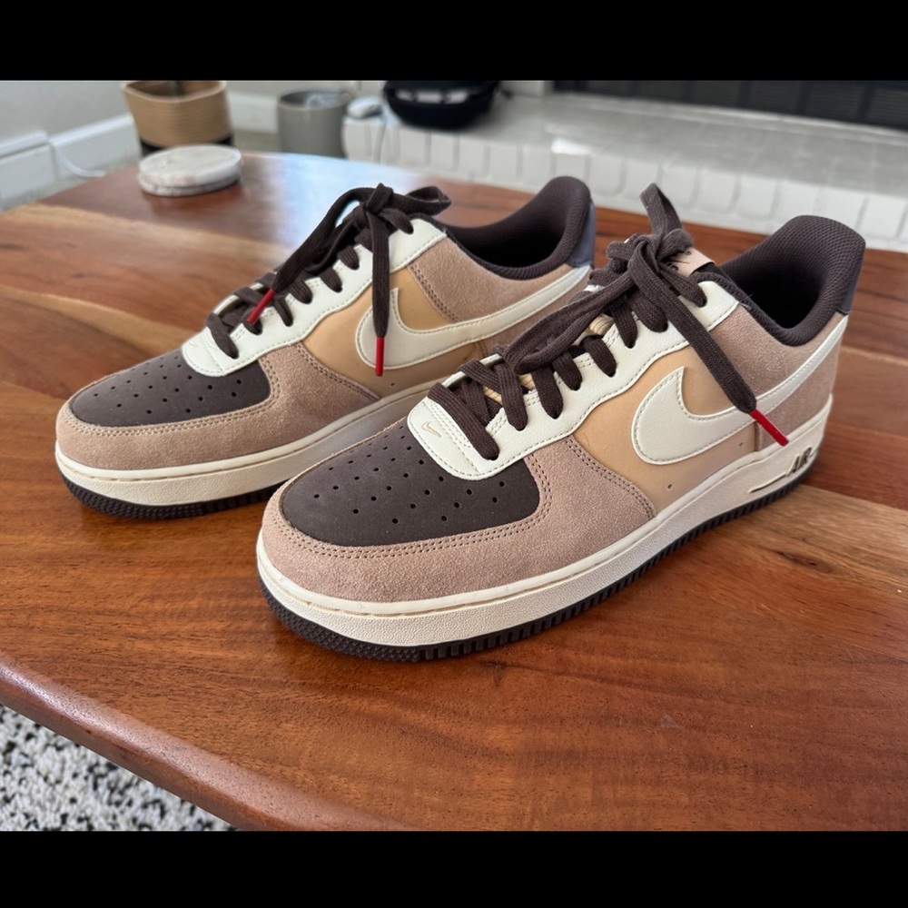 Nike Air Force 1 Low LV8 EMB
Hemp Coconut Milk
